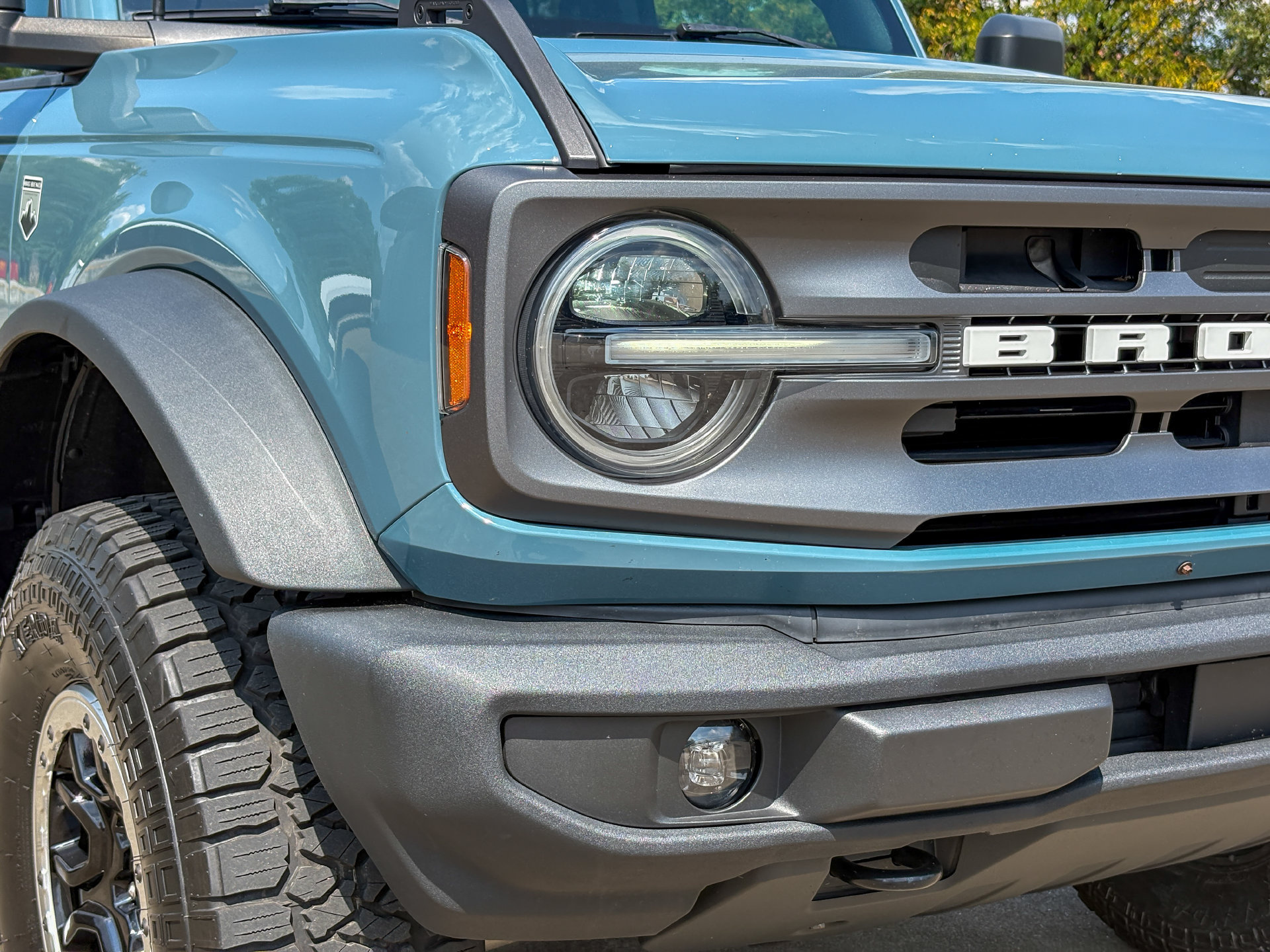 Used 2022 Ford Bronco Big Bend w/ Sasquatch Package AWD/4WD image 3