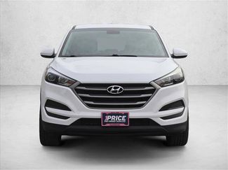 Used 2017 Hyundai Tucson SE video 2