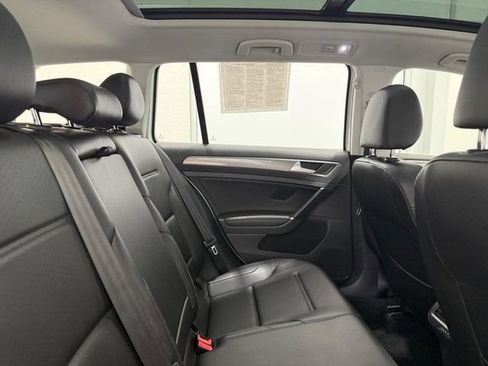 Used 2019 Volkswagen Golf Alltrack SE AWD/4WD image 8