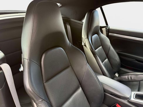 Used 2017 Porsche 911 Carrera 4S image 28