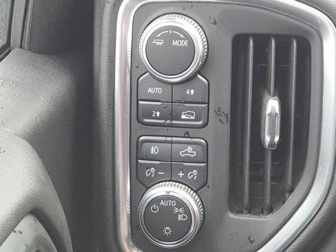 Used 2020 GMC Sierra 1500 Elevation image 4