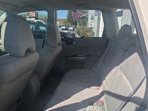 Used 2010 Subaru Forester 2.5X w/ Popular Equipment Group 1A AWD/4WD image 5