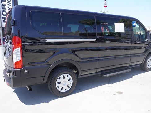 Used 2024 Ford Transit 350 XLT RWD image 7
