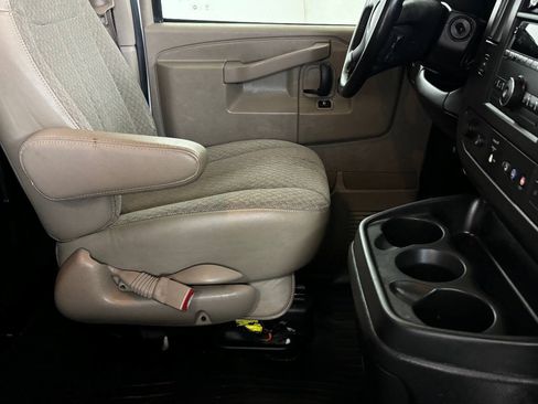 Used 2021 Chevrolet Express 2500 w/ Driver Convenience Package RWD image 42