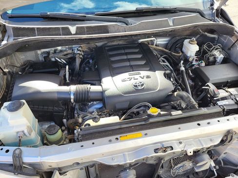 Used 2014 Toyota Sequoia Platinum image 22