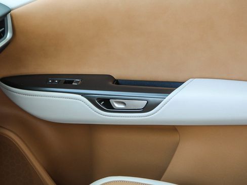 New 2026 Lexus RZ 350e 2WD image 21