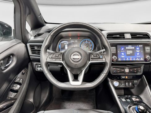 Used 2024 Nissan Leaf SV Plus FWD image 8