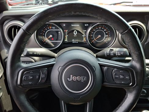 Used 2021 Jeep Wrangler Unlimited Sport AWD/4WD image 19