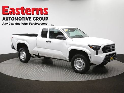 Used 2024 Toyota Tacoma SR RWD image 42