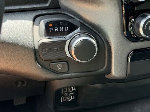 New 2026 RAM 1500 Express image 22