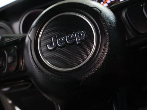 Used 2021 Jeep Wrangler Unlimited Sport AWD/4WD image 22