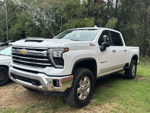 Used 2024 Chevrolet Silverado 2500 LTZ w/ LTZ Convenience Package AWD/4WD image 12