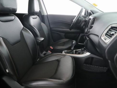 Used 2021 Jeep Compass Latitude w/ Convenience Group image 32