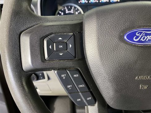 Used 2019 Ford F150 XLT AWD/4WD image 14
