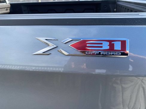 Used 2024 GMC Sierra 1500 Elevation w/ Elevation Premium Package image 11