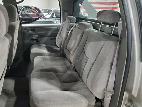 Used 2005 Chevrolet Avalanche LS w/ Onstar Plus Package image 22