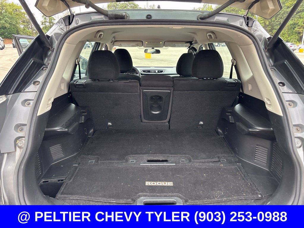 Used 2015 Nissan Rogue S AWD/4WD image 21