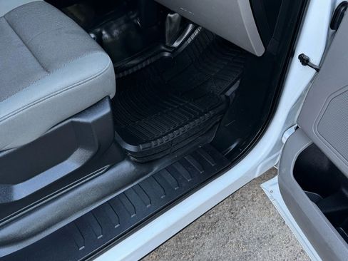 Used 2018 Ford F150 XL w/ Equipment Group 101A Mid image 26