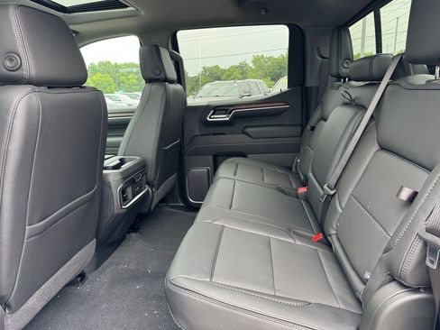 New 2026 GMC Sierra 1500 Denali w/ Technology Package AWD/4WD image 19