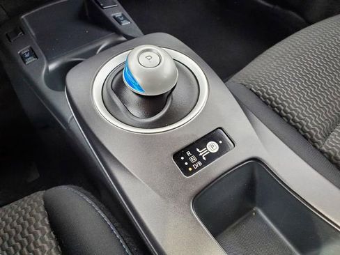 Used 2017 Nissan Leaf S w/ Charge Package image 20