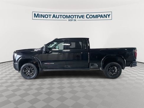 Used 2024 GMC Sierra 2500 AT4 w/ AT4 Premium Plus Package AWD/4WD image 5