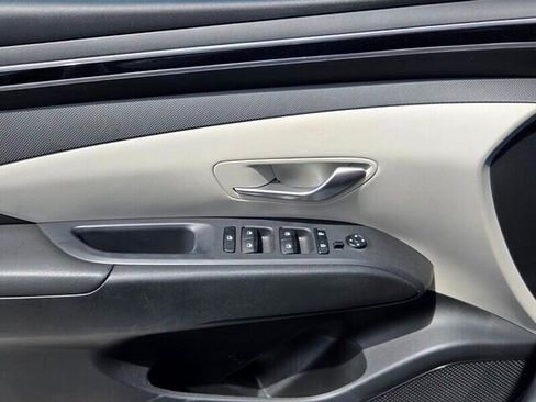Used 2024 Hyundai Tucson SE FWD image 24