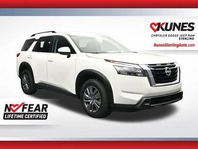 Used 2025 Nissan Pathfinder SV