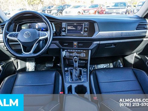 Used 2024 Volkswagen Jetta SE FWD image 25