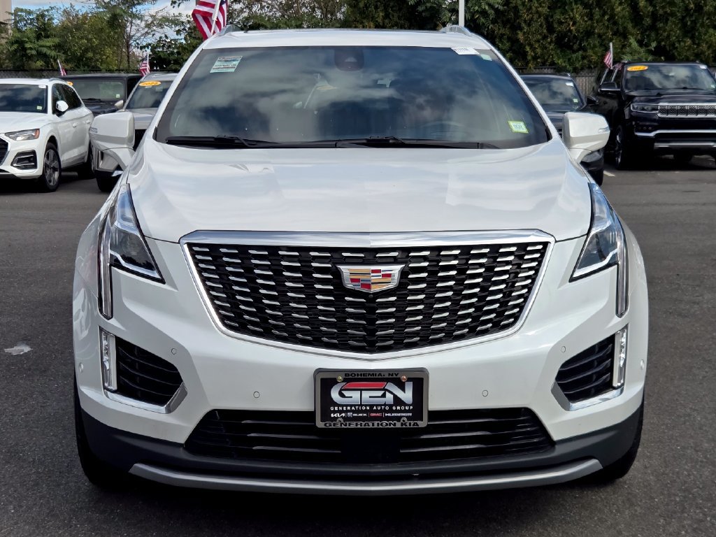 Used 2024 Cadillac XT5 Premium Luxury w/ Technology Package AWD/4WD image 2