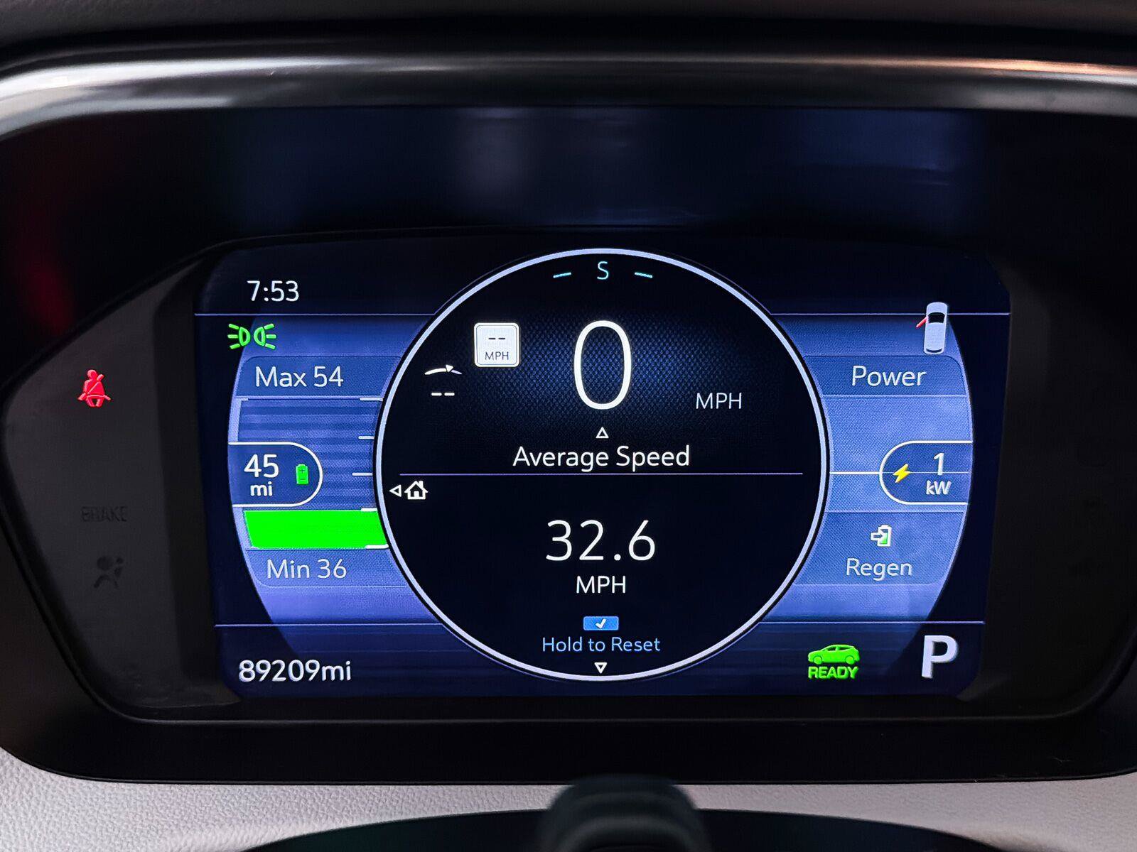 Used 2023 Chevrolet Bolt EUV Premier w/ Sun & Sound Package FWD image 4
