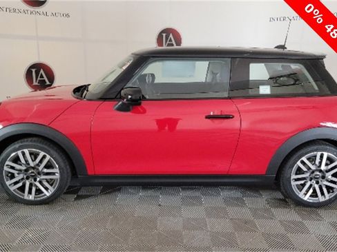 New 2025 MINI Cooper S image 6
