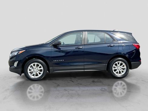 Used 2020 Chevrolet Equinox LS AWD/4WD image 3