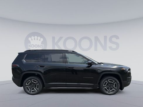 New 2026 Jeep Cherokee Laredo AWD/4WD image 8