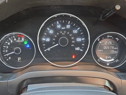 Used 2018 Honda HR-V LX image 15