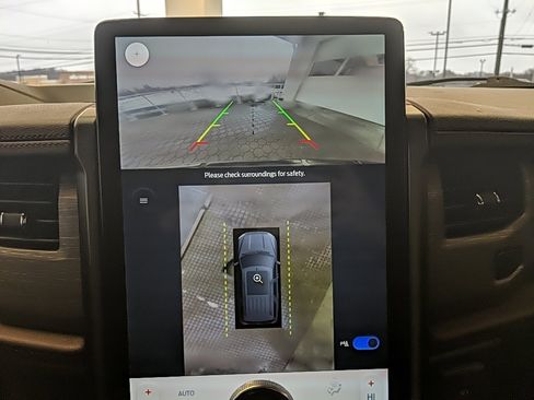 Certified 2022 Ford Expedition Max Limited image 27