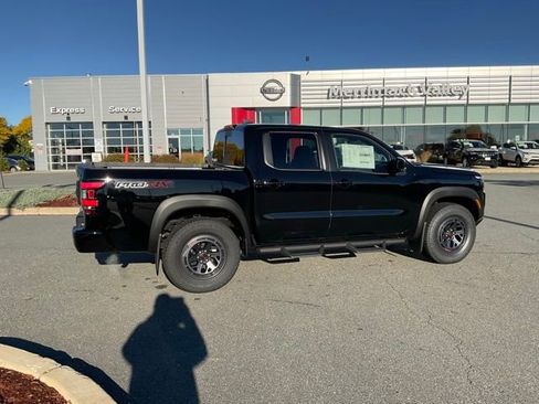 New 2026 Nissan Frontier PRO-4X w/ Pro-4x Convenience Package image 6