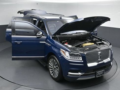 Used 2020 Lincoln Navigator Reserve w/ Luxury Package AWD/4WD image 52