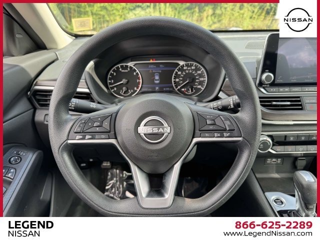 Certified 2024 Nissan Altima 2.5 SV FWD image 15