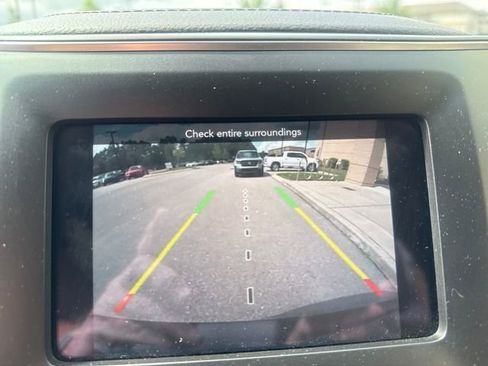 Used 2019 Jeep Cherokee Latitude w/ Popular Appearance Group FWD image 17
