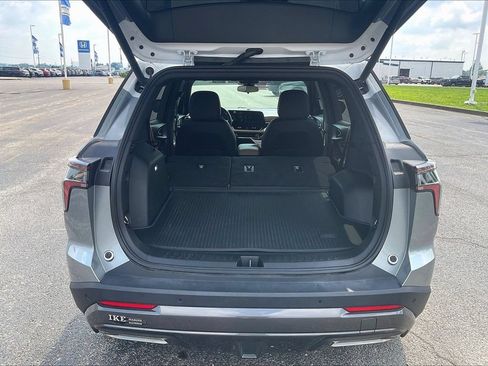 Used 2025 Chevrolet Equinox ACTIV FWD image 14