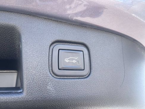 Used 2024 Chevrolet Blazer EV LT AWD/4WD image 5