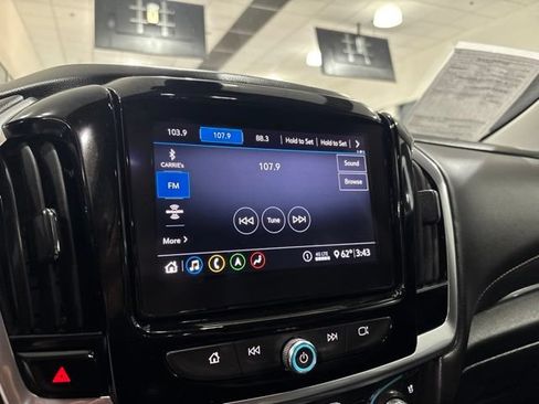 Used 2021 Chevrolet Traverse Premier w/ Redline Edition AWD/4WD image 27