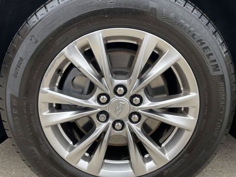 Used 2020 Cadillac XT5 Premium Luxury image 5