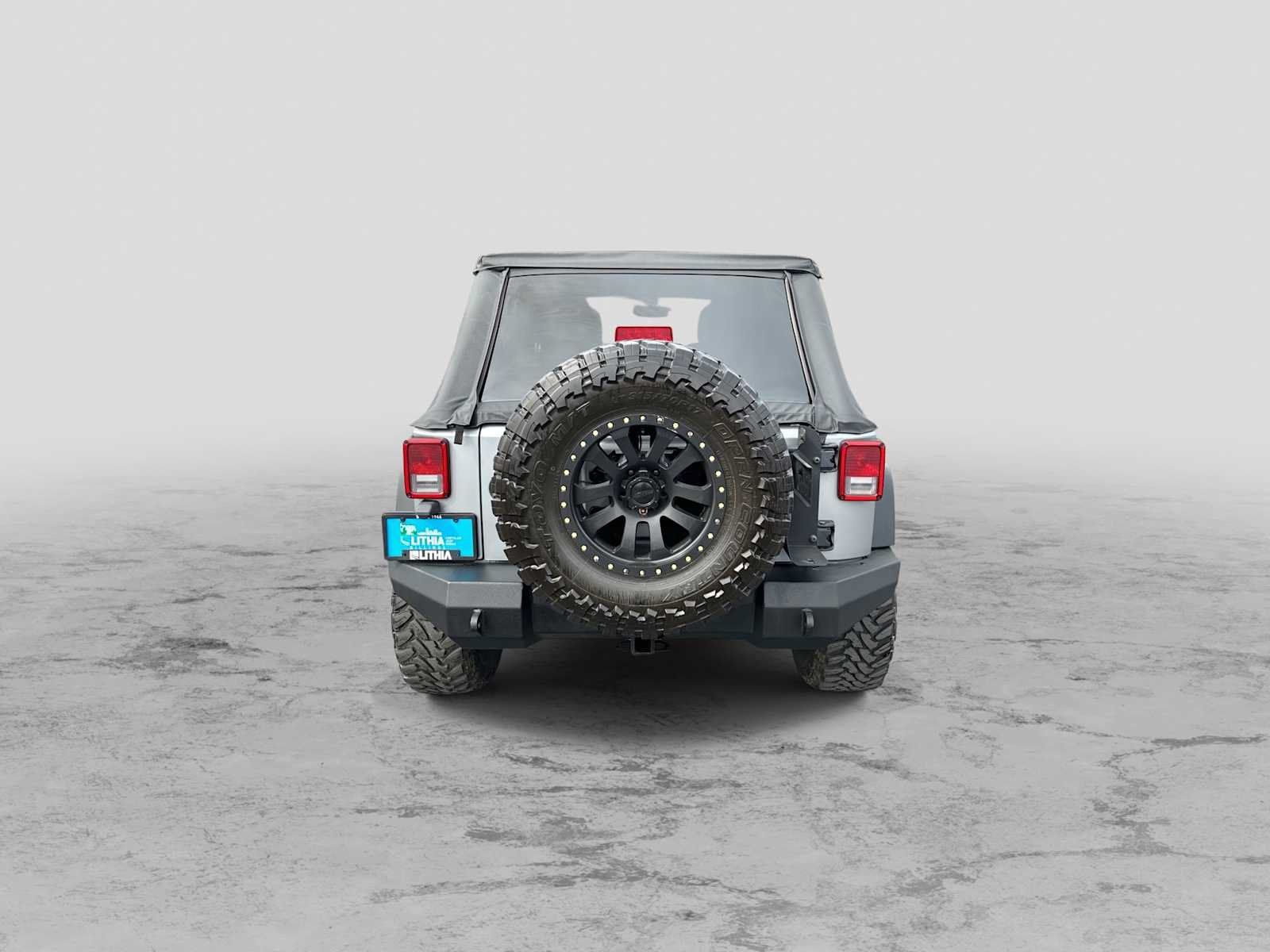 Used 2015 Jeep Wrangler Unlimited Rubicon AWD/4WD image 7