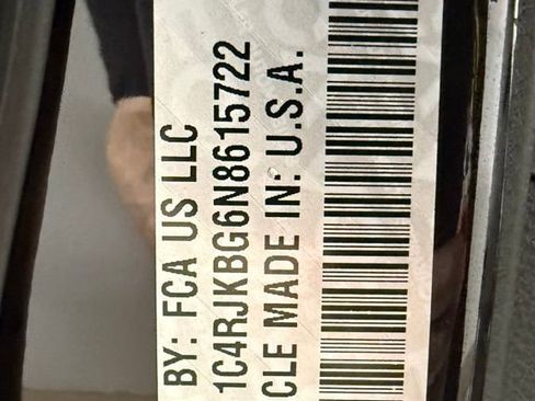 Certified 2022 Jeep Grand Cherokee L Limited w/ Luxury Tech Group II image 24