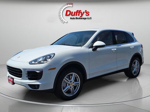 Used 2018 Porsche Cayenne S AWD/4WD image 17