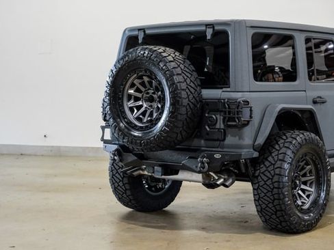 Used 2024 Jeep Wrangler Unlimited Rubicon 392 image 40