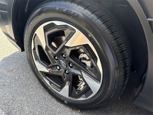 Certified 2025 Subaru Crosstrek 2.5i Limited w/ Popular Package #3A image 7