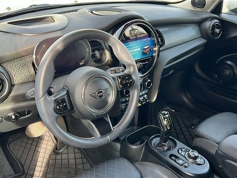 Used 2023 MINI Cooper SE image 7