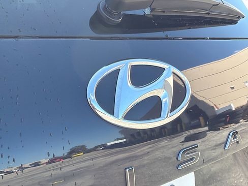 Used 2023 Hyundai Palisade Limited image 11